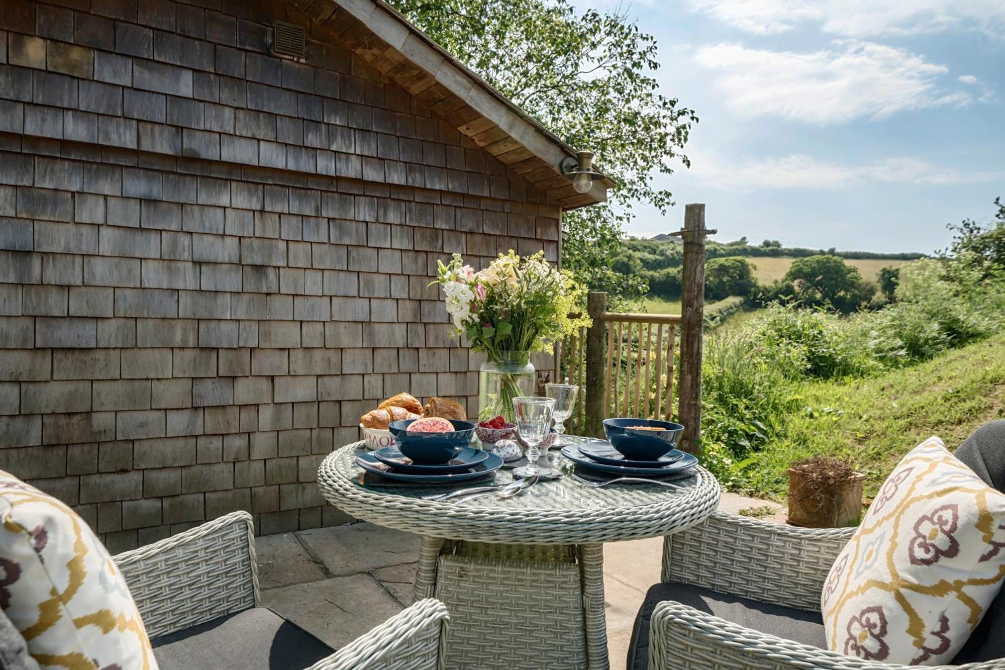 The Treehouse At Salcombe Farm Villa Kültér fotó